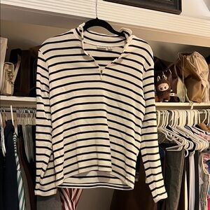 LL BEAN Black and White Striped quarter zip